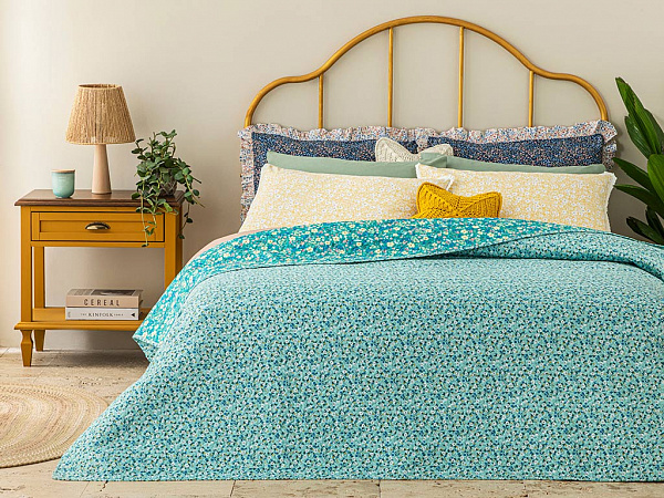 Fresh Blossom Bed cover 200х220 cm