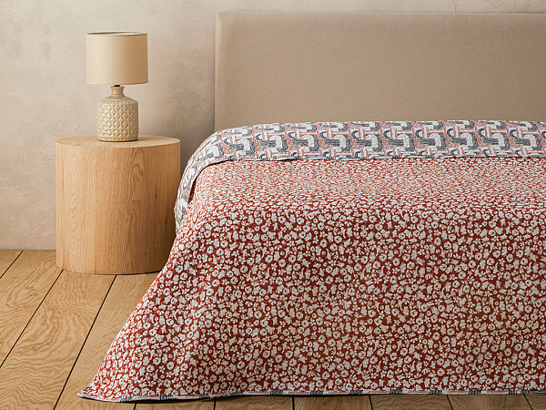 Flowery Modern Bed cover 200х220 cm